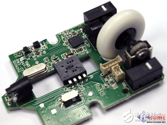 憑啥電池用3年 3款節(jié)能鼠標(biāo)拆解探秘