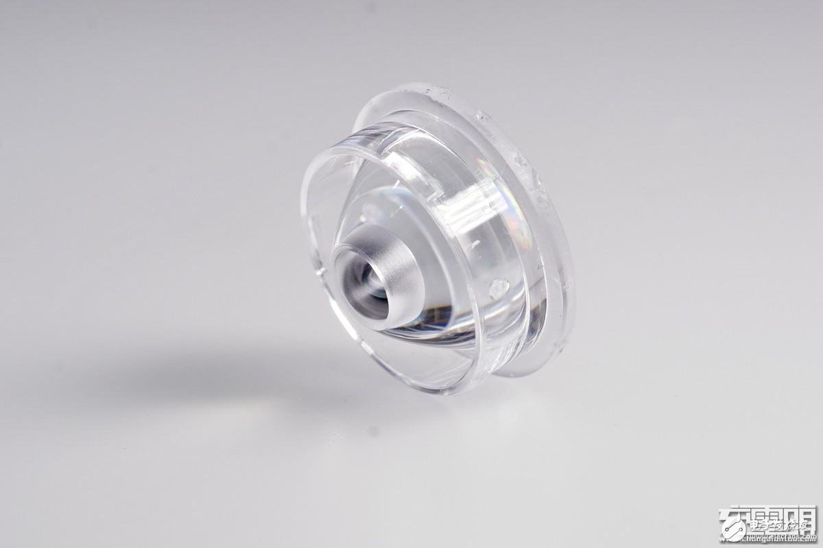 小米隨身手電筒LPB01ZM試射拆解