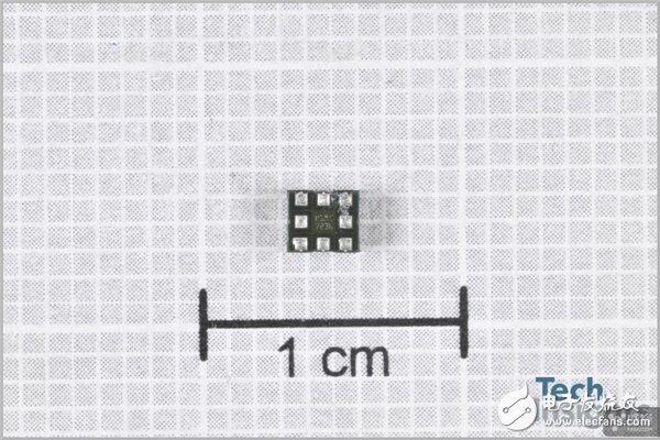 蘋果iPhone8 Plus專業(yè)拆解報告：X光照深入IC細節(jié)