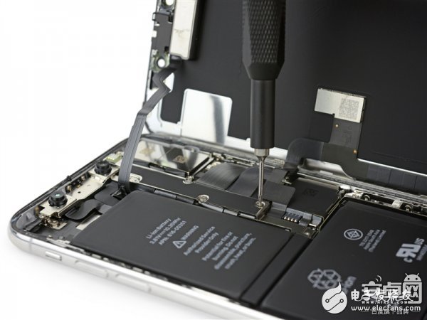 iPhone X最專業(yè)深度拆解！驚現(xiàn)神秘芯片