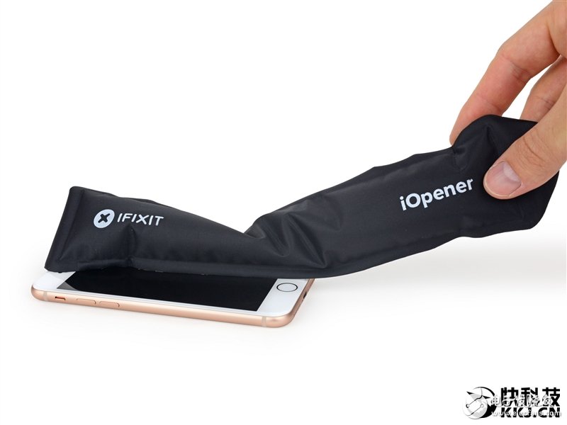 iPhone 8完全拆解：罕見2GB內(nèi)存造就奇跡！