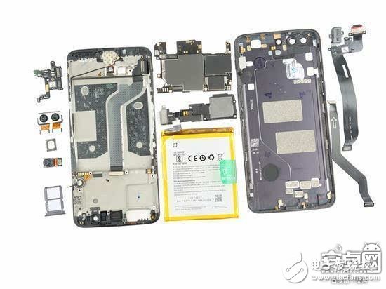 做工對(duì)得起2999元售價(jià)嗎？一加5完全拆解
