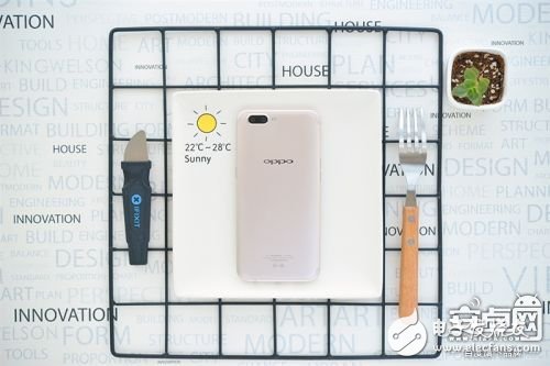 2999元！OPPO R11拆解：居然具備生活防水？(組圖)
