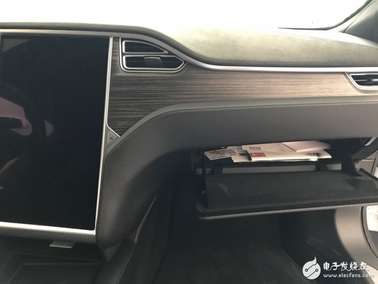 特斯拉Autopilot2.0計算單元全拆解，英偉達PX 2到底長什么樣？