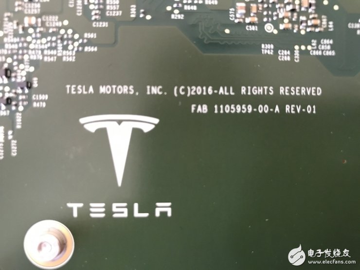 特斯拉Autopilot2.0計算單元全拆解，英偉達PX 2到底長什么樣？