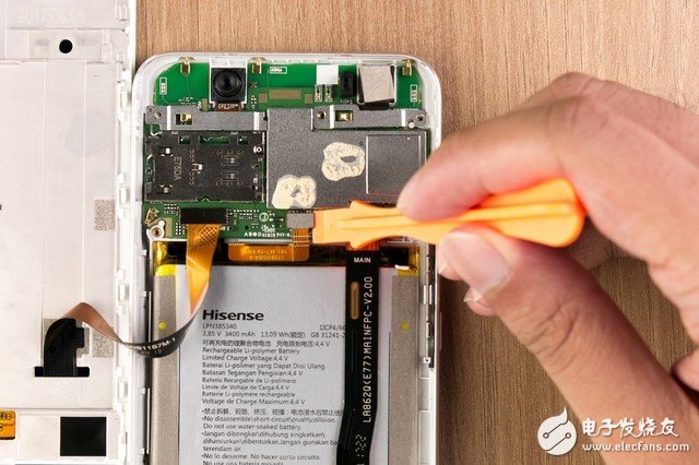 能否成為拍照攪局者？海信H10拆解圖賞