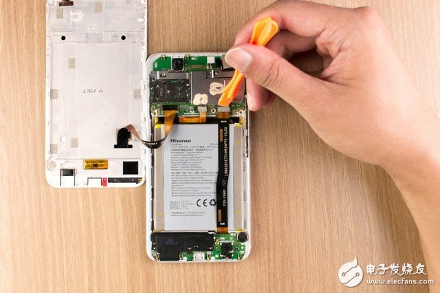 能否成為拍照攪局者？海信H10拆解圖賞