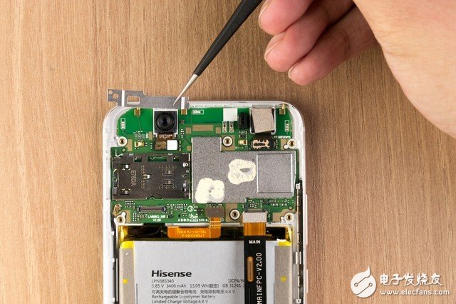 能否成為拍照攪局者？海信H10拆解圖賞