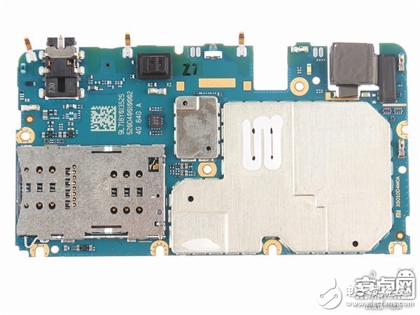 小米Max 2手機(jī)拆解：動(dòng)手難度不高，容易維修