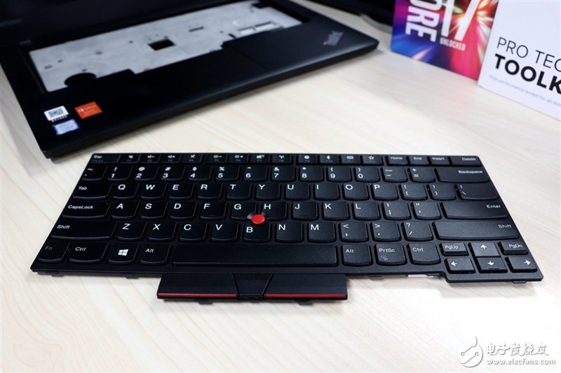 厚積薄發(fā)的秘密 ThinkPad T470拆機(jī)圖賞