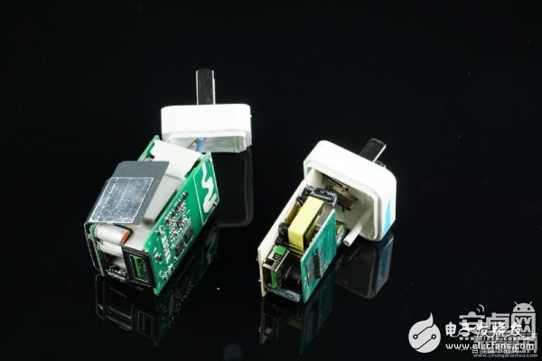 誰(shuí)是李鬼？真假OPPO VOOC閃充充電器對(duì)比拆解