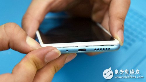 千元性價比神器！紅米Note 5拆解超詳細拆解