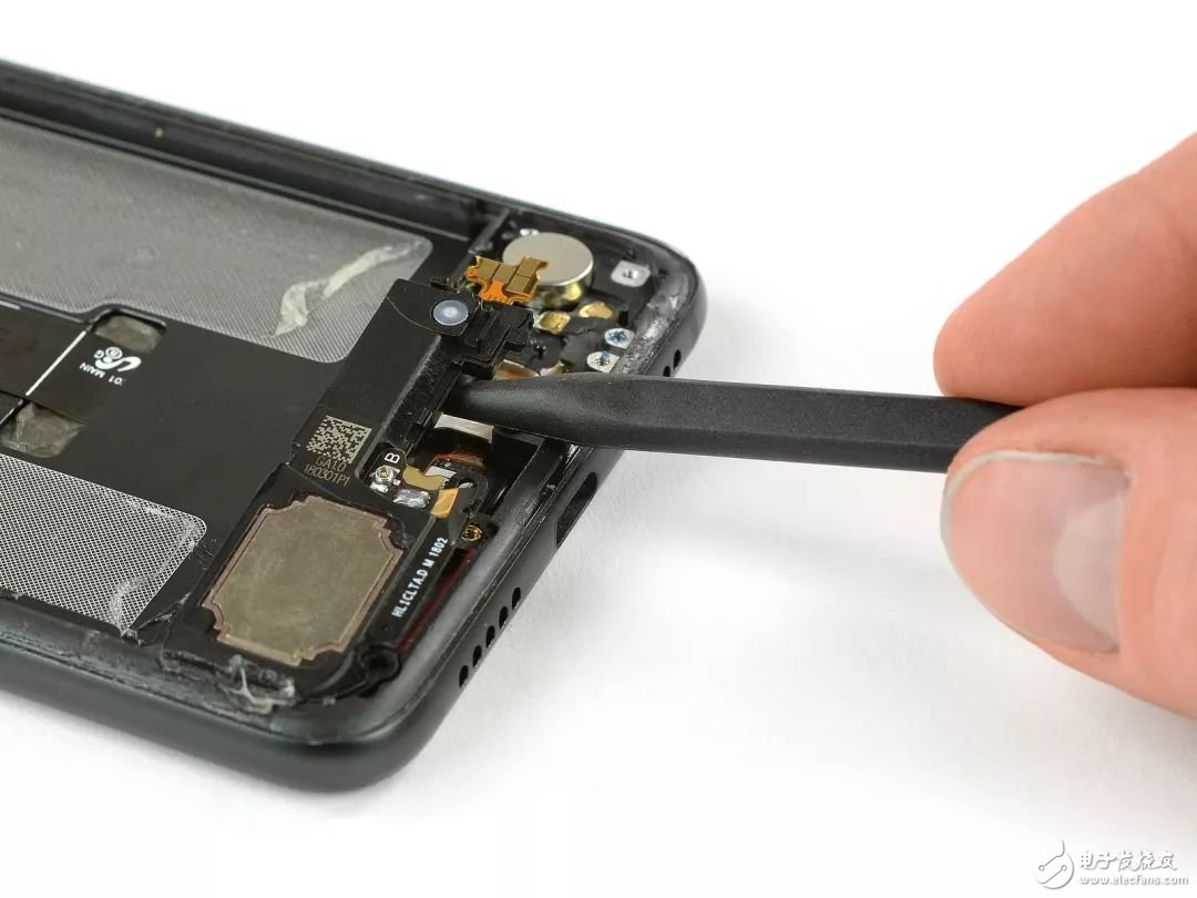 全球首發(fā)真機拆解！華為P20 Pro真機上手拆解