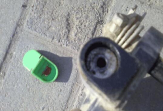 電動(dòng)車后剎車怎么拆_電動(dòng)車后輪剎車拆解圖