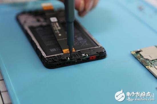 榮耀暢玩7拆機(jī)全面解析