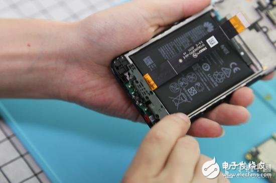 榮耀暢玩7拆機(jī)全面解析