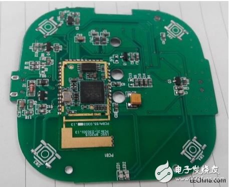 智能家居對(duì)IoT的體現(xiàn)，可以通過(guò)IoT技術(shù)將家中的各種智能設(shè)備連接在一起