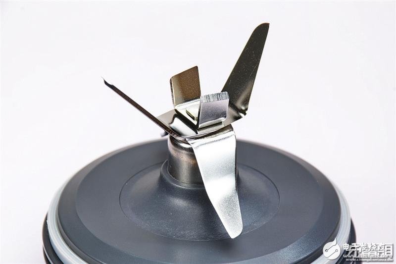 小怪獸mini破壁料理機評測：小身材大馬力，集合多種產(chǎn)品功能