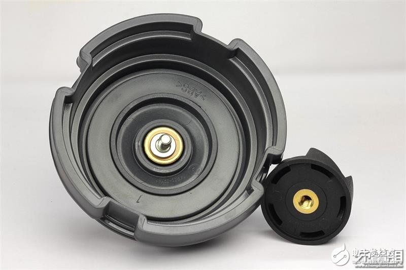 小怪獸mini破壁料理機評測：小身材大馬力，集合多種產(chǎn)品功能