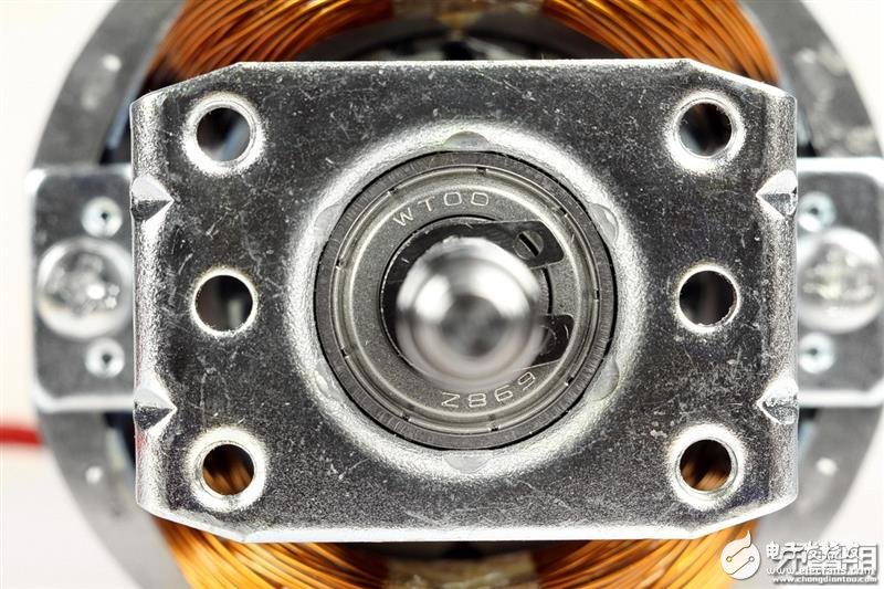 小怪獸mini破壁料理機評測：小身材大馬力，集合多種產(chǎn)品功能