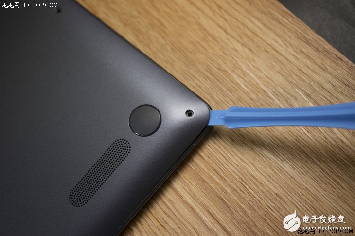 精工細作！華碩暢370驍龍本拆機詳解