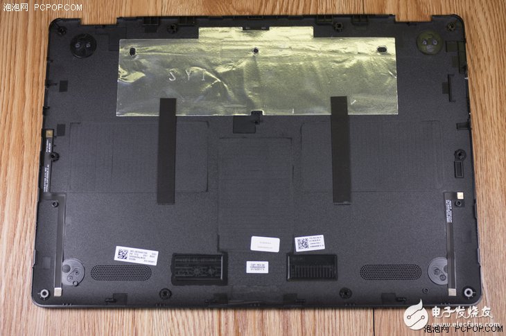 精工細作！華碩暢370驍龍本拆機詳解